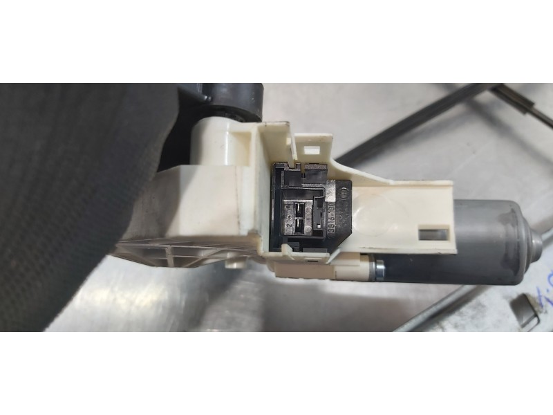 Recambio de elevalunas delantero izquierdo para audi q5 (8r) 2.0 tdi (125kw) referencia OEM IAM 8R0837461F  