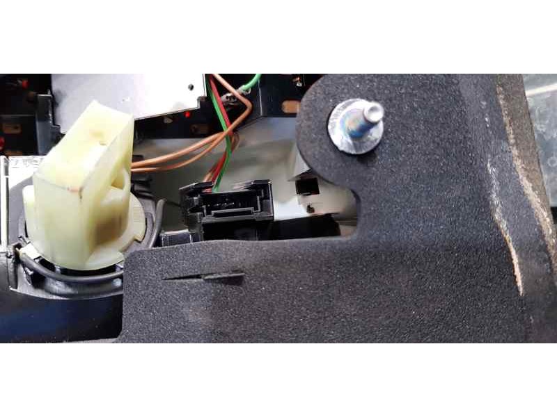 Recambio de piloto trasero izquierdo para bmw serie 7 (e65/e66) 735i referencia OEM IAM 8379687  