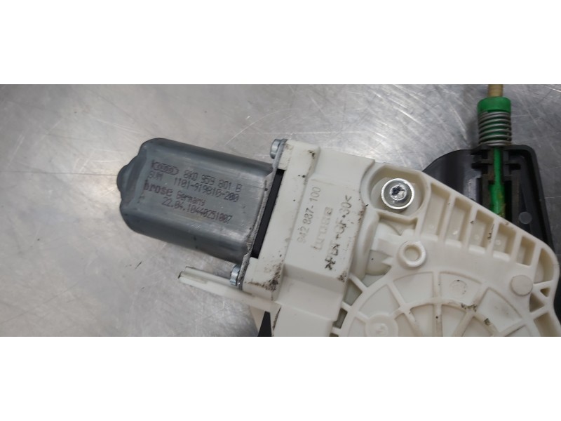 Recambio de elevalunas delantero izquierdo para audi q5 (8r) 2.0 tdi (125kw) referencia OEM IAM 8R0837461F  