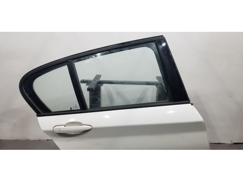 Recambio de puerta trasera derecha para bmw serie 1 lim. (f20) 118d referencia OEM IAM 41527284516   Recambio de puerta trasera derecha para bmw serie 1 lim. (f20) 118d referencia OEM IAM 41527284516