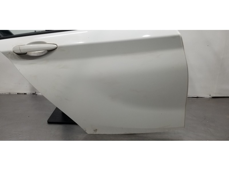 Recambio de puerta trasera derecha para bmw serie 1 lim. (f20) 118d referencia OEM IAM 41527284516   Recambio de puerta trasera derecha para bmw serie 1 lim. (f20) 118d referencia OEM IAM 41527284516