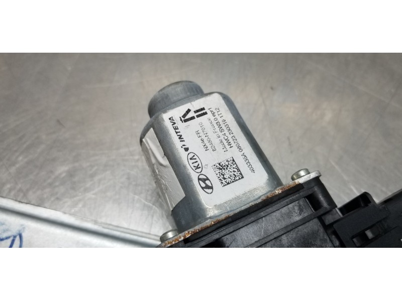 Recambio de elevalunas delantero derecho para hyundai tucson tecno sky referencia OEM IAM 82404N7000 82460N7010 