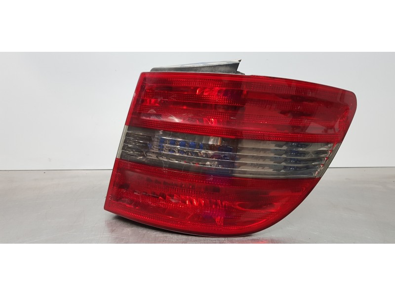 Recambio de piloto trasero derecho para mercedes clase b (w245) 180 cdi (245.207) referencia OEM IAM A1698202664   Recambio de piloto trasero derecho para mercedes clase b (w245) 180 cdi (245.207) referencia OEM IAM A1698202664