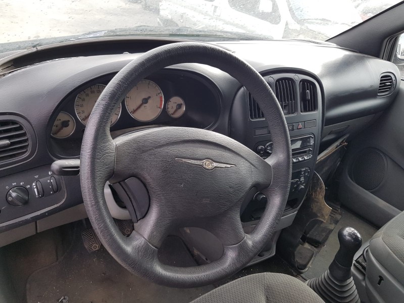 chrysler voyager (rg) del año 2004 chrysler voyager (rg) del año 2004