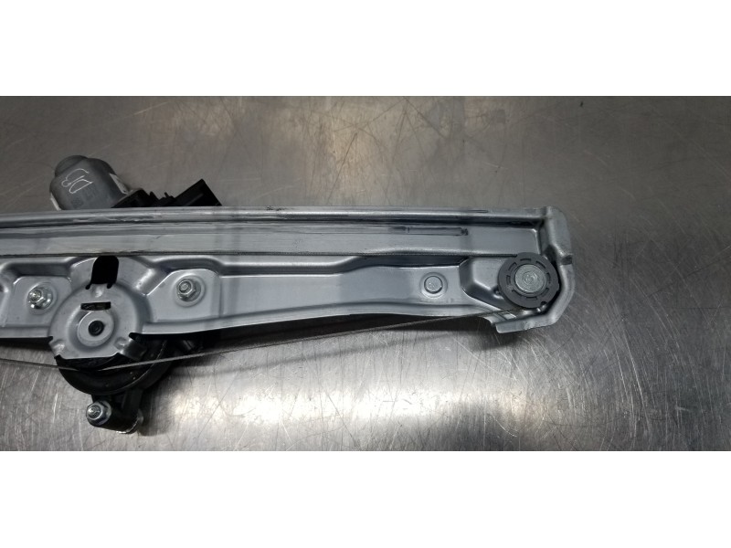 Recambio de elevalunas delantero izquierdo para hyundai tucson tecno sky referencia OEM IAM 82403N7000 82450N7010 