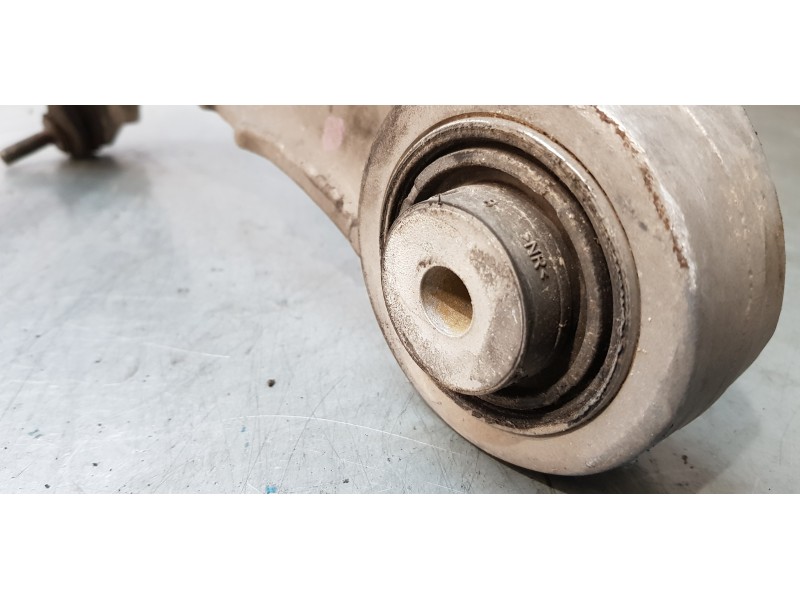 Recambio de brazo suspension inferior delantero izquierdo para jaguar xf 2.2 diesel luxury referencia OEM IAM 3C256  