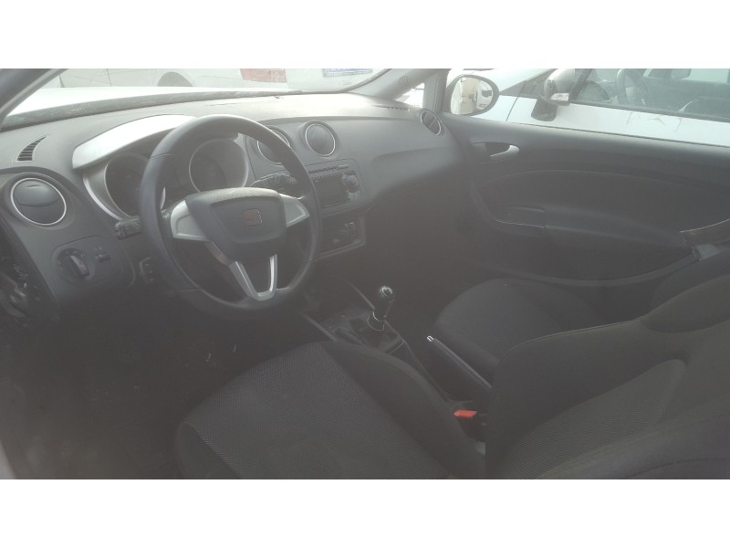 seat ibiza sc (6j1) del año 2009