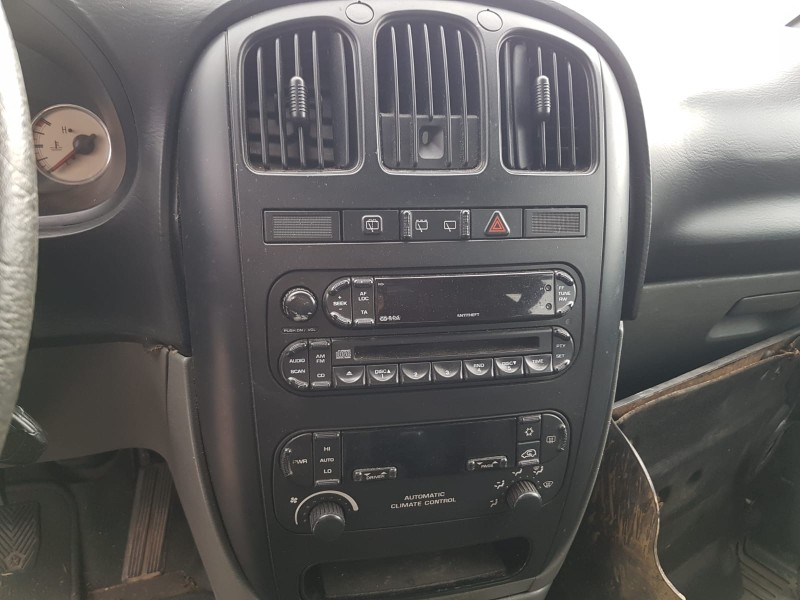 chrysler voyager (rg) del año 2004 chrysler voyager (rg) del año 2004