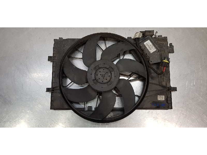 Recambio de electroventilador para mercedes clase c (w203) berlina 200 compressor (203.042) referencia OEM IAM A2035000193  