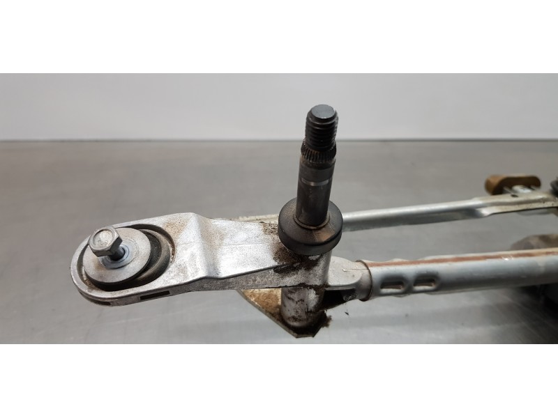 Recambio de motor limpia delantero para peugeot 3008 active referencia OEM IAM 9824762480   Recambio de motor limpia delantero para peugeot 3008 active referencia OEM IAM 9824762480