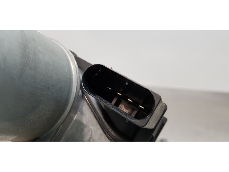 Recambio de motor limpia delantero para peugeot 3008 active referencia OEM IAM 9824762480   Recambio de motor limpia delantero para peugeot 3008 active referencia OEM IAM 9824762480