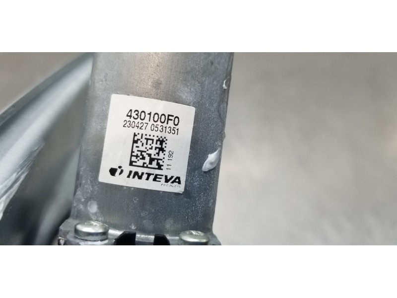 Recambio de elevalunas trasero derecho para hyundai tucson tecno sky referencia OEM IAM 83404N7000 83460N7000 