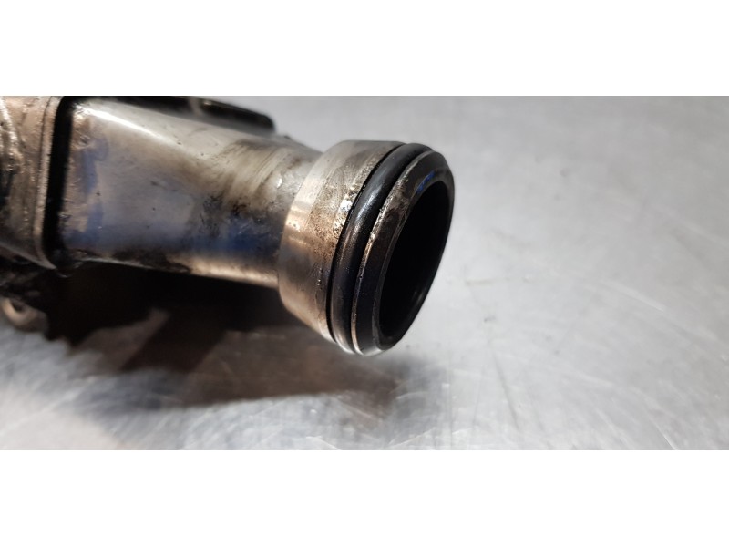Recambio de enfriador egr para mercedes clase cls (w219) 320 cdi (219.322) referencia OEM IAM 1642140077  
