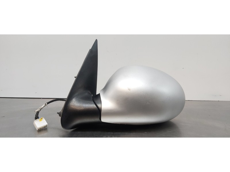 Recambio de retrovisor izquierdo para chrysler pt cruiser (pt) 2.4 limited referencia OEM IAM 5067027AD   Recambio de retrovisor izquierdo para chrysler pt cruiser (pt) 2.4 limited referencia OEM IAM 5067027AD