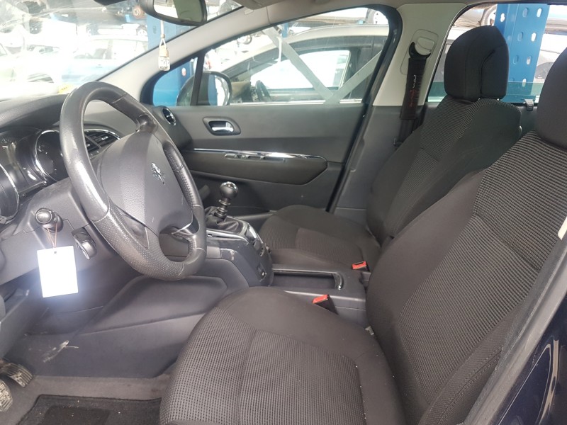 peugeot 5008 del año 2014