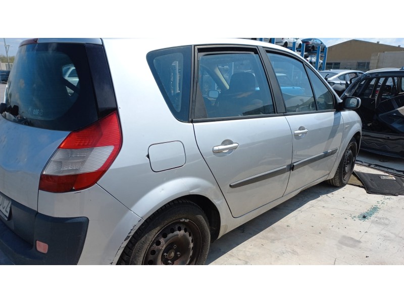 renault scenic ii del año 2015