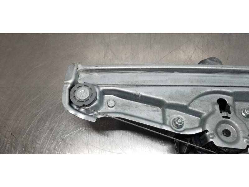 Recambio de elevalunas trasero izquierdo para hyundai tucson tecno sky referencia OEM IAM 83403N7000 83450N7000 
