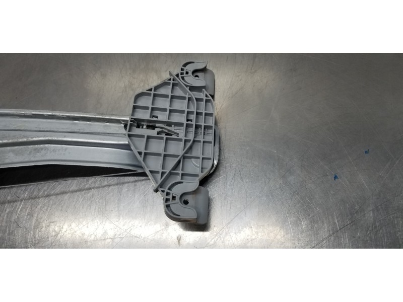 Recambio de elevalunas trasero izquierdo para hyundai tucson tecno sky referencia OEM IAM 83403N7000 83450N7000 