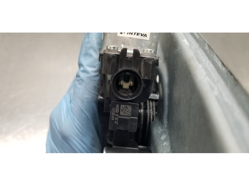 Recambio de elevalunas trasero izquierdo para hyundai tucson tecno sky referencia OEM IAM 83403N7000 83450N7000 