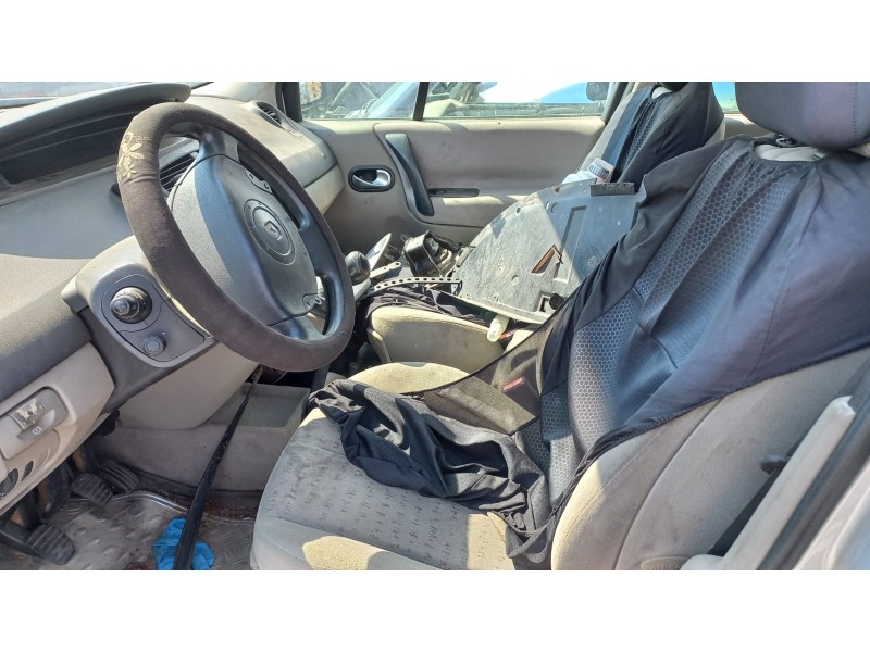 renault scenic ii del año 2015