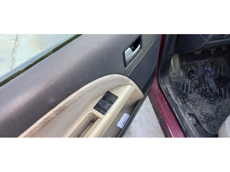 ford mondeo berlina (ge) del año 2001