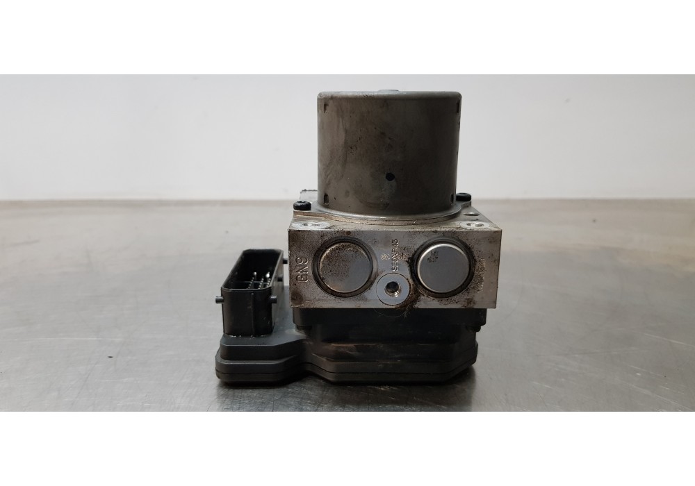 Recambio de abs para kia sportage concept 4x2 referencia OEM IAM 589203U310  