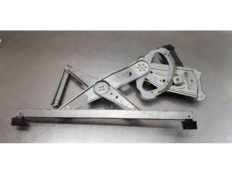 Recambio de elevalunas delantero izquierdo para renault scenic iii grand dynamique referencia OEM IAM 807212569R   Recambio de elevalunas delantero izquierdo para renault scenic iii grand dynamique referencia OEM IAM 807212569R