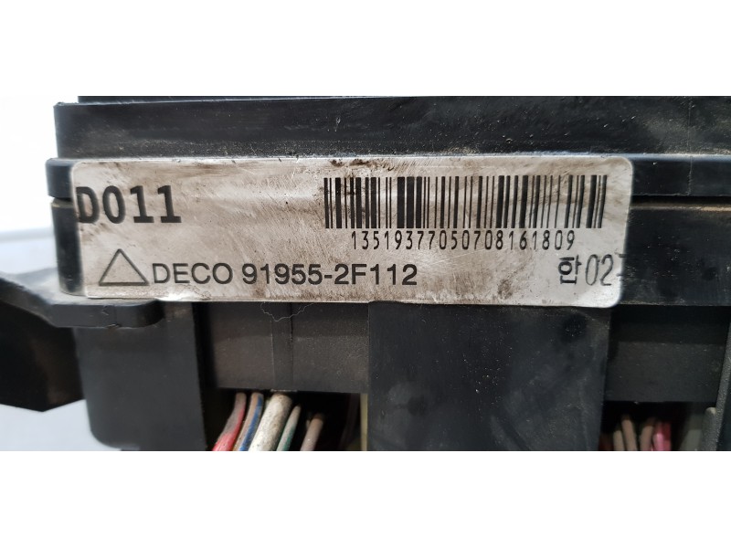 Recambio de caja reles / fusibles para kia cerato 1.6 lx berlina (4-ptas.) referencia OEM IAM 919552F112   Recambio de caja reles / fusibles para kia cerato 1.6 lx berlina (4-ptas.) referencia OEM IAM 919552F112