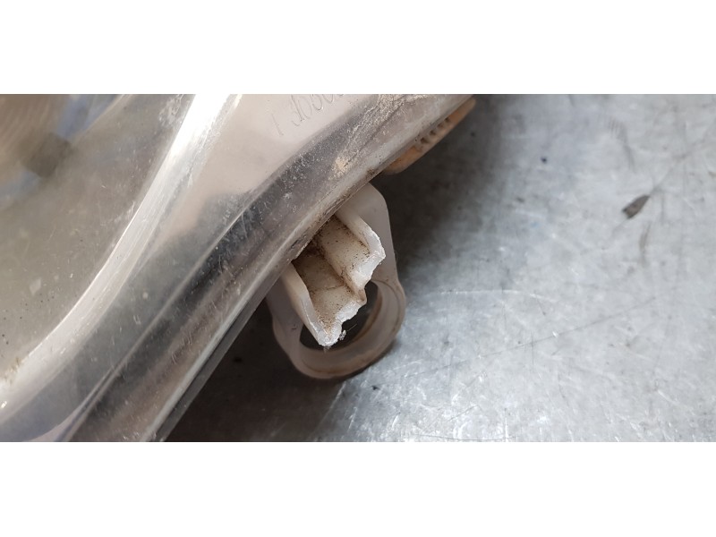 Recambio de faro izquierdo para smart coupe pure referencia OEM IAM 0301169201  