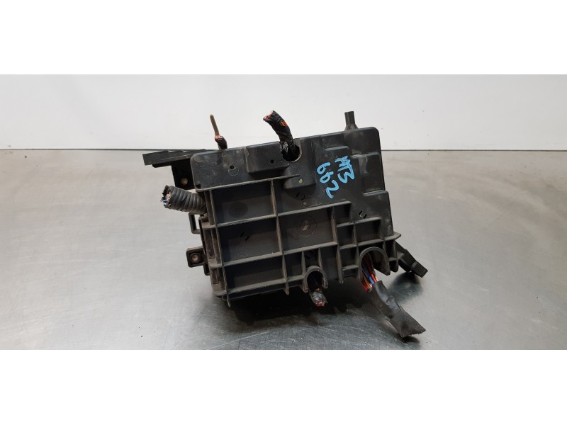 Recambio de caja reles / fusibles para kia cerato 1.6 lx berlina (4-ptas.) referencia OEM IAM 919552F112   Recambio de caja reles / fusibles para kia cerato 1.6 lx berlina (4-ptas.) referencia OEM IAM 919552F112