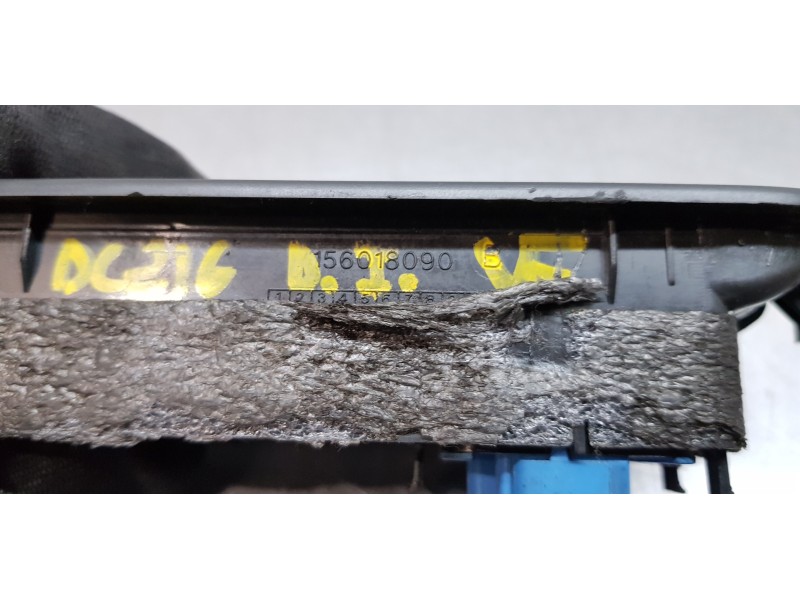 Recambio de mando elevalunas delantero izquierdo para renault megane ii berlina 5p dynamique referencia OEM IAM 156018090  