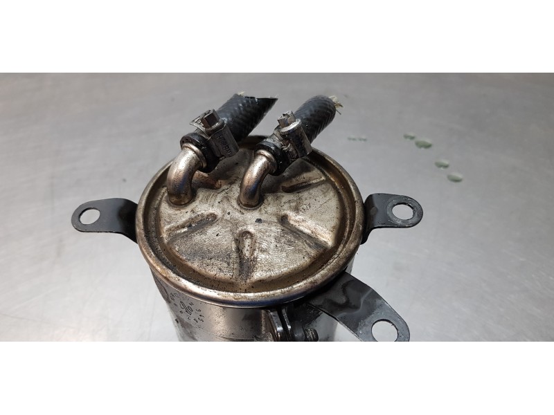 Recambio de soporte filtro gasoil para mercedes clase cls (w219) 320 cdi (219.322) referencia OEM IAM A6420920040  