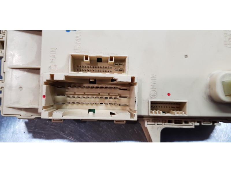 Recambio de caja reles / fusibles para hyundai elantra (md) tecno referencia OEM IAM 919503X022  