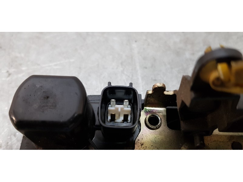 Recambio de cerradura puerta delantera derecha para chrysler voyager (rg) 3.3 lx grand voyager referencia OEM IAM 4894522AA  