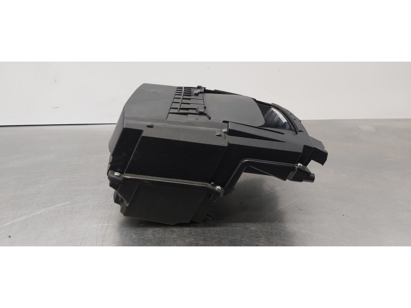 Recambio de pantalla multifuncion para hyundai kona klass 2wd referencia OEM IAM 94310J9110 94310J9110TRY 