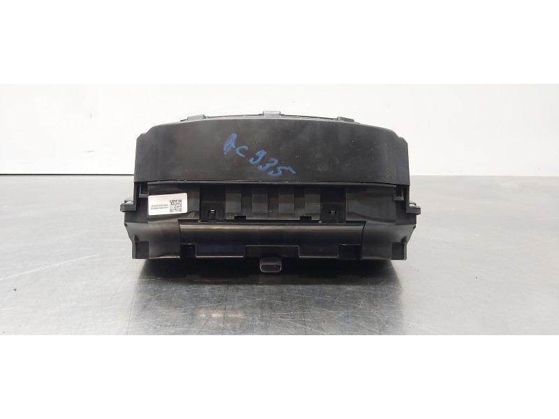 Recambio de pantalla multifuncion para hyundai kona klass 2wd referencia OEM IAM 94310J9110 94310J9110TRY 