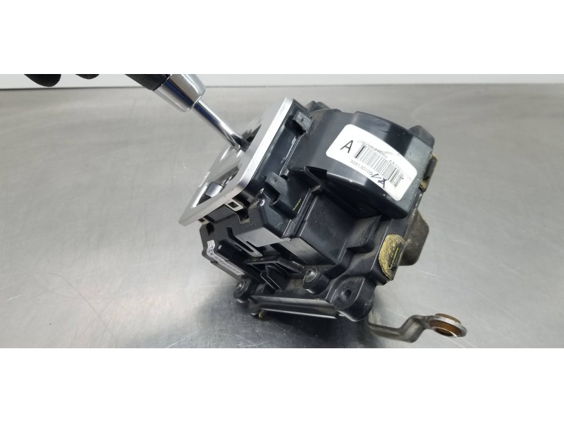Recambio de palanca cambio para ssangyong rodius xdi referencia OEM IAM 3670021D50  