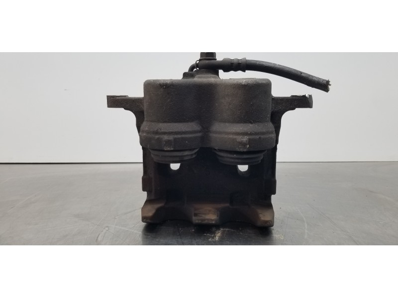Recambio de pinza freno delantera derecha para toyota rav 4 advance referencia OEM IAM 4773048150  