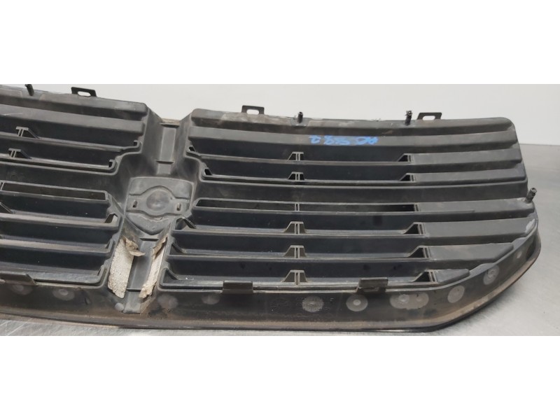 Recambio de rejilla delantera para dodge caliber s referencia OEM IAM 1JA911BMAA   Recambio de rejilla delantera para dodge caliber s referencia OEM IAM 1JA911BMAA