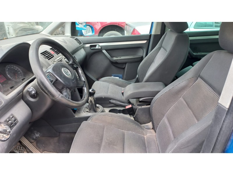 volkswagen touran (1t1) del año 2004