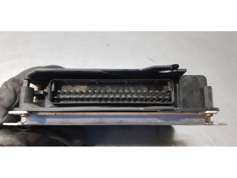 Recambio de centralita motor uce para toyota carina (t19) 1.6 xli (4-ptas.) referencia OEM IAM 8966105010   Recambio de centralita motor uce para toyota carina (t19) 1.6 xli (4-ptas.) referencia OEM IAM 8966105010