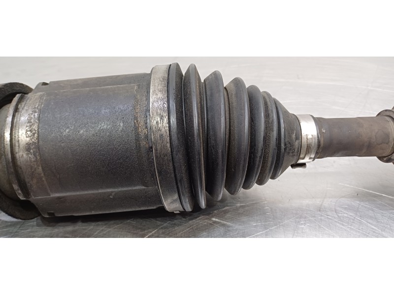 Recambio de transmision delantera derecha para dodge caliber s referencia OEM IAM 5105660AC   Recambio de transmision delantera derecha para dodge caliber s referencia OEM IAM 5105660AC