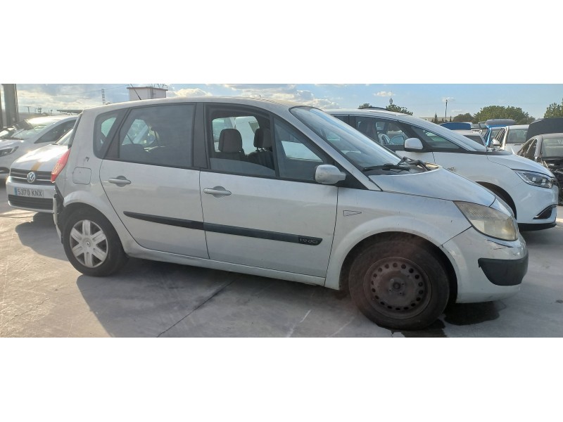 renault scenic ii del año 2003