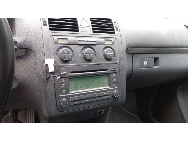 volkswagen touran (1t1) del año 2004