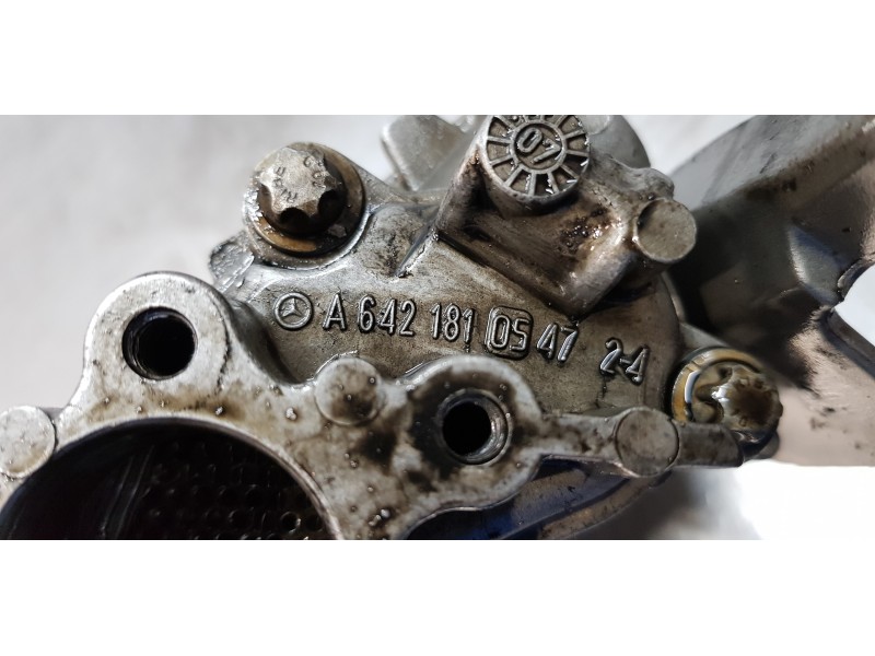 Recambio de bomba aceite para mercedes clase cls (w219) 320 cdi (219.322) referencia OEM IAM A6421810547   Recambio de bomba aceite para mercedes clase cls (w219) 320 cdi (219.322) referencia OEM IAM A6421810547