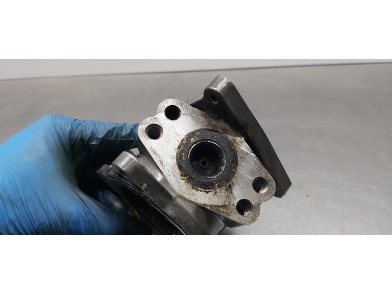 Recambio de valvula egr para dodge caliber s referencia OEM IAM 038129637D   Recambio de valvula egr para dodge caliber s referencia OEM IAM 038129637D