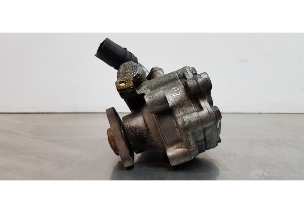 Recambio de bomba direccion para volkswagen phaeton (3d2/3d8) tdi v6 4motion (4 asientos) referencia OEM IAM 3D0422154F  