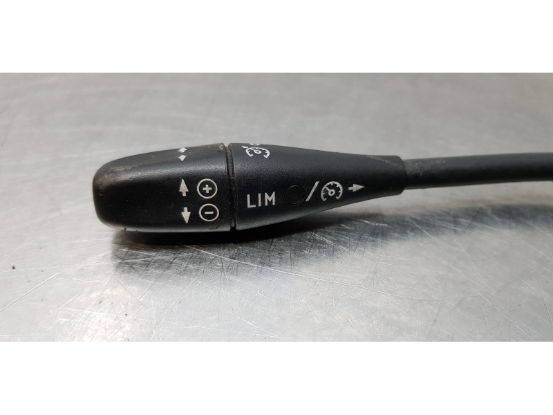 Recambio de mando volante para mercedes clase clk (w209) cabrio 200 compressor (209.442) referencia OEM IAM A0085452624   Recambio de mando volante para mercedes clase clk (w209) cabrio 200 compressor (209.442) referencia OEM IAM A0085452624