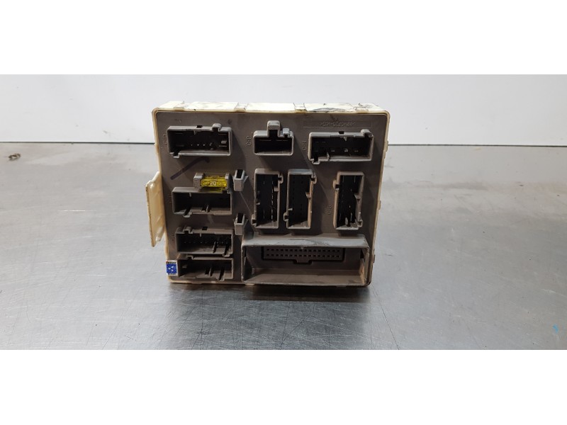 Recambio de caja reles / fusibles para ford transit connect (tc7) furgón (2006) referencia OEM IAM 7T1T14A073BA   Recambio de caja reles / fusibles para ford transit connect (tc7) furgón (2006) referencia OEM IAM 7T1T14A073BA