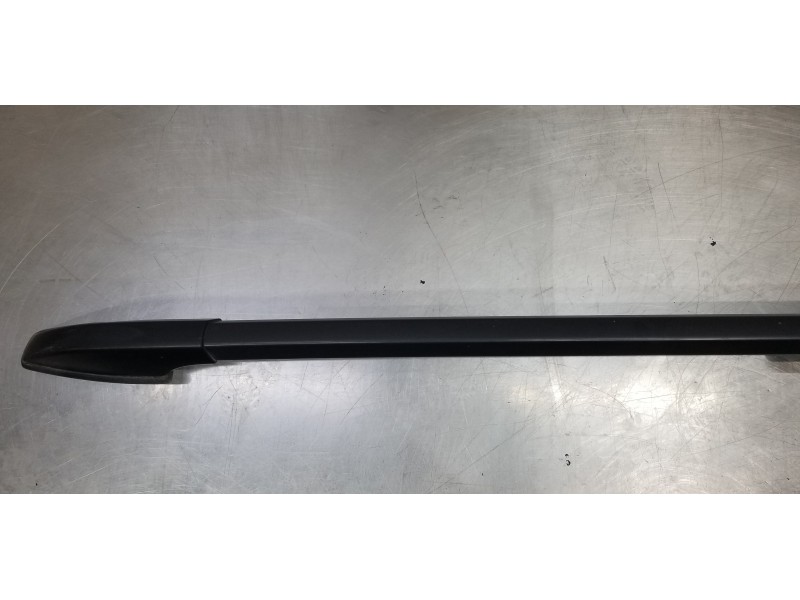 Recambio de barras techo para ssangyong rodius xdi referencia OEM IAM 7986021600 7987021600 